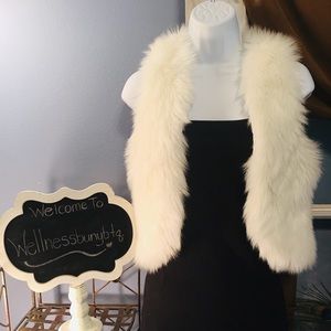 Justice White Faux Fur Vest Size 12/14